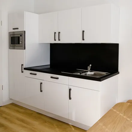 Rent this 1 bed apartment on Bürgermeister-Smidt-Straße 70 in 28195 Bremen, Germany