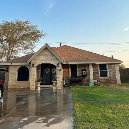 Buy this 4 bed house on 427 Cottonwood Avenue in Midland, TX 79705