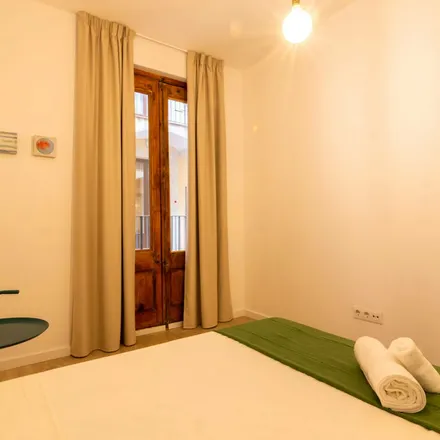Rent this 5 bed apartment on Passatge de la Virreina in 1, 08001 Barcelona