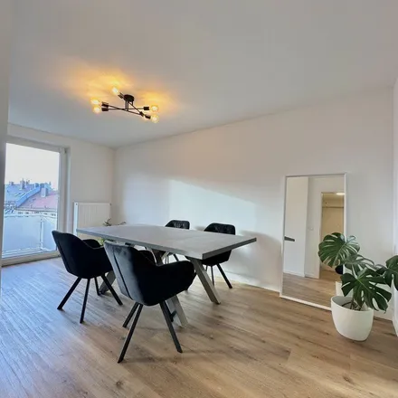 Rent this 3 bed apartment on Bao Han in Wölckernstraße 18, 90459 Nuremberg