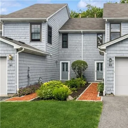 Buy this 2 bed townhouse on 93 Jonathan Dr in Mahopac, New York