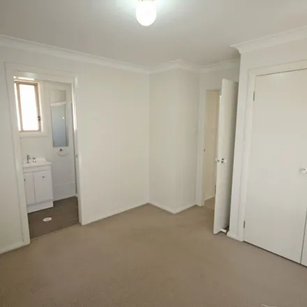 Image 3 - Gordon Street, East Branxton NSW 2335, Australia - Apartment for rent