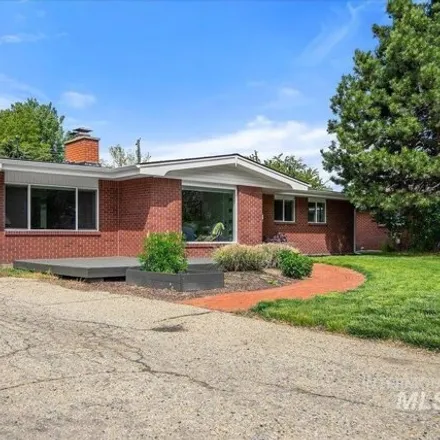 Image 3 - 2701 North Chitwood Way, Boise, ID 83704, USA - House for sale