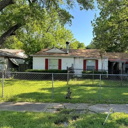 Buy this 3 bed house on 7718 Maxwell Avenue in Dallas, TX 75217