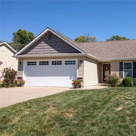 Buy this 3 bed house on 287 Autumn Chase in Farmington, MO 63640