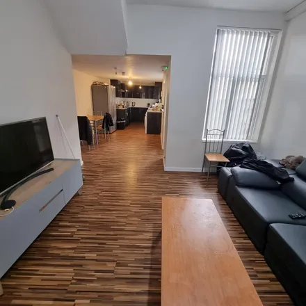 Rent this 7 bed townhouse on Acomb Street in Manchester, M14 4DH