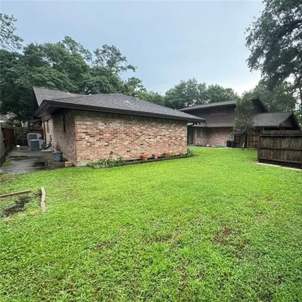 Image 3 - 5518 Kingswick Ct, Houston, Texas, 77069 - House for sale