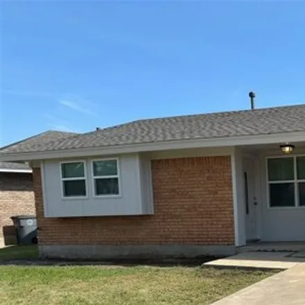 Buy this 3 bed house on 6414 Northwest Compass Drive in Lawton, OK 73505