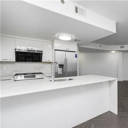 Image 8 - 1502 West 1st Street, New York, NY 11204, USA - Condo for sale