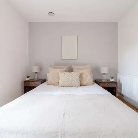 Image 3 - Wasabi, Lakeside Drive, London, NW10 7FH, United Kingdom - Apartment for rent