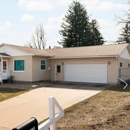 Buy this 3 bed house on 643 Williams Street in Viroqua, WI 54665