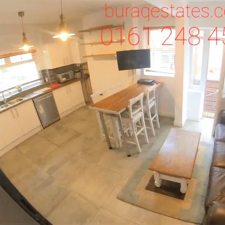 Image 2 - Egerton Road/Brook Road, Egerton Road, Manchester, M14 6XH, United Kingdom - Townhouse for rent