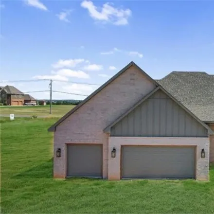 Buy this 3 bed house on 8141 Coltrane Road in Guthrie, OK 73044