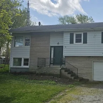 Buy this 3 bed house on 5151 East 400 North in Tippecanoe County, IN 47905