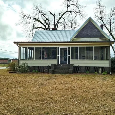 Buy this 2 bed house on West Broad Avenue in Whigham, Grady County