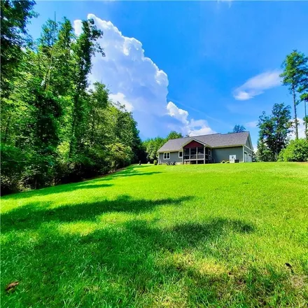 Image 6 - 25 Lands End Drive West, Woodland Hills, Henderson County, NC 28791, USA - House for sale