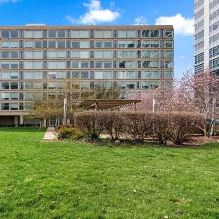 Buy this 2 bed condo on Waterfront Tower in 1101 3rd Street Southwest, Washington