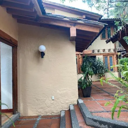 Buy this 4 bed house on Calle Barlovento in Monte Alto, 51200 Valle de Bravo