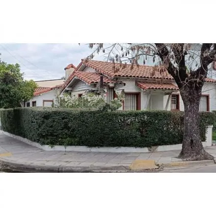 Buy this 3 bed house on 727 - Aviador Chaves in Partido de Tres de Febrero, 1685 Ciudad Jardín Lomas del Palomar