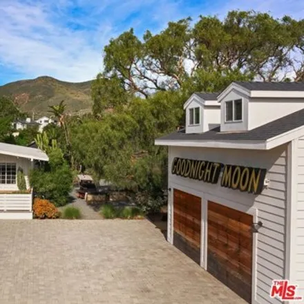 Image 4 - 29517 Harvester Rd, Malibu, California, 90265 - House for rent