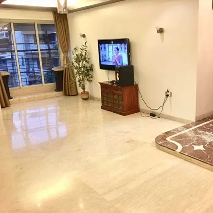 Image 4 - Pinnaroo, Padmashree Mohammed Rafi Marg (16th Road), H/W Ward, Mumbai - 400050, Maharashtra, India - Apartment for sale
