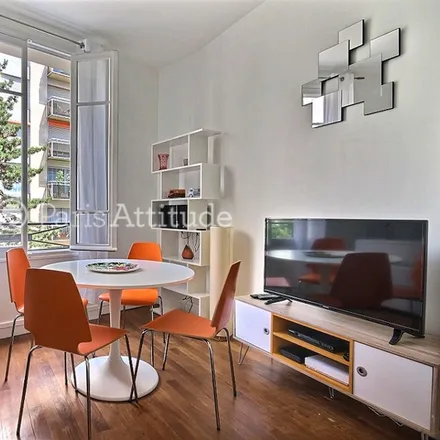 Image 4 - 51 Rue des Renaudes, 75017 Paris, France - Apartment for rent