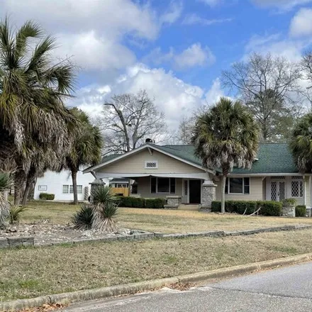 Buy this 3 bed house on 1033 East Three Notch Street in Andalusia, Andalusia