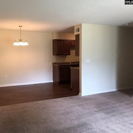 Rent this 2 bed condo on 156 Menlo Drive in Belmont Estates, Richland County
