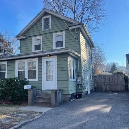 Buy this 2 bed house on 117 Carley Avenue in Huntington, NY 11743