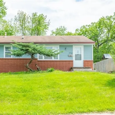 Buy this 3 bed house on 2690 Holcomb Avenue in Des Moines, IA 50310