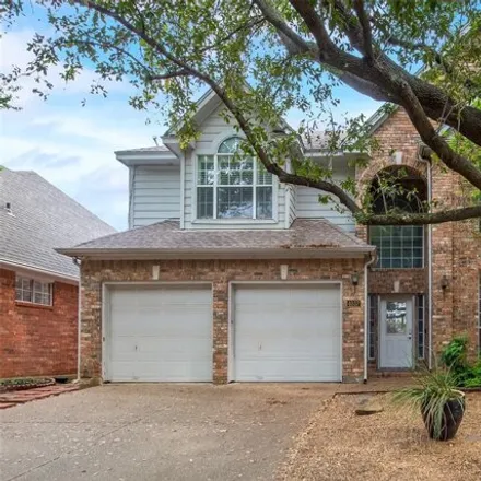 Buy this 3 bed house on 4037 Azure Ln in Addison, Texas