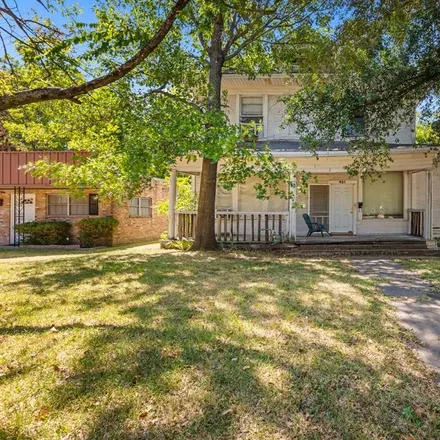 Buy this 3 bed house on Saint John's Episcopal Church in West Collin Street, Corsicana
