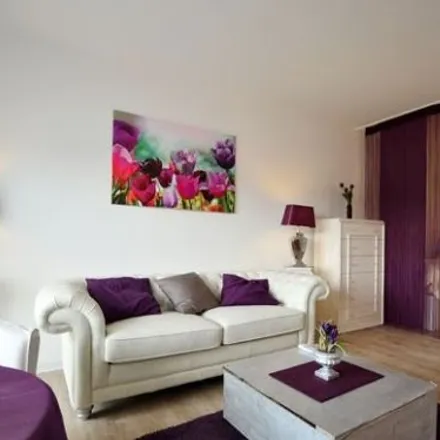 Rent this 2 bed apartment on Martinstraße 43 in 40223 Dusseldorf, Germany