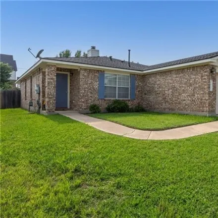 Image 2 - 3912 Haleys Way, Round Rock, TX 78665, USA - House for sale