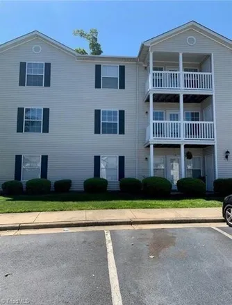 Rent this 2 bed house on Hanahan Court in Greensboro, NC 27409