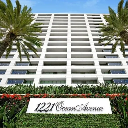 Image 1 - 1221 Ocean Court, Santa Monica, CA 90401, USA - Apartment for rent