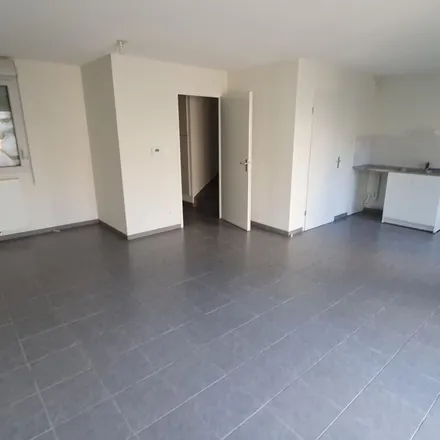 Rent this 4 bed apartment on 985 bis Avenue de Toulouse in 31600 Seysses, France