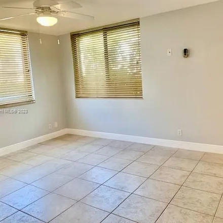 Image 3 - South Ocean Lane, Harbor Heights, Fort Lauderdale, FL 33316, USA - Apartment for rent