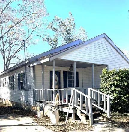 Buy this 3 bed house on 354 Snell Street in Pinckard, AL 36350