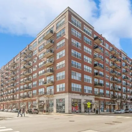Rent this 2 bed condo on Skytech Lofts in 6 South Laflin Street, Chicago