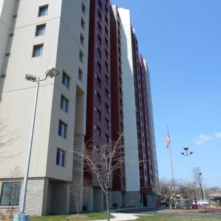 Rent this 1 bed apartment on East Jefferson Avenue in Detroit, MI 48214
