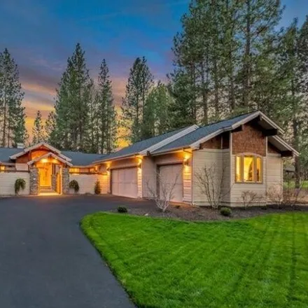 Buy this 3 bed house on Widgi Creek Golf Course in Seventh Mountain Drive, Deschutes County