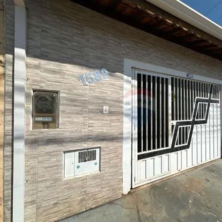 Buy this 2 bed house on Rua Domingos Chavari in Botucatu, Botucatu - SP