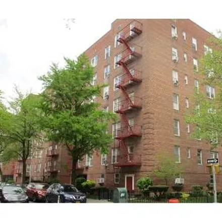 Buy this 2 bed condo on Inwood in 33-44 91st Street, New York