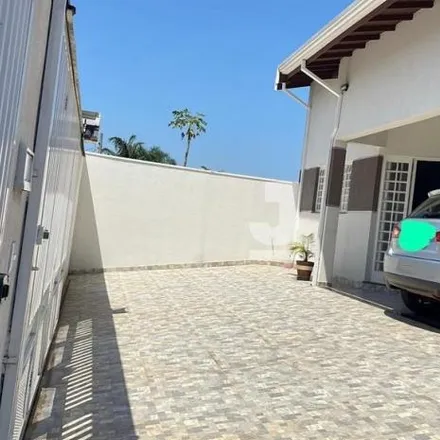 Buy this 4 bed house on Rua Manoel de Souza in São Luís, Paulínia - SP