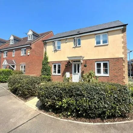 Buy this 3 bed house on Brown Close in Northampton, NN5 4UJ