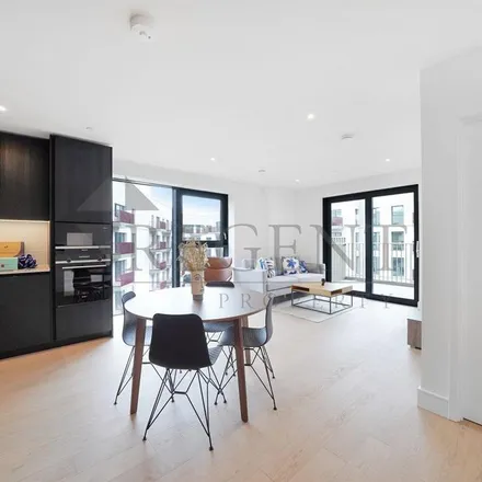 Rent this 2 bed apartment on Weymouth Building in Sayer Street, London