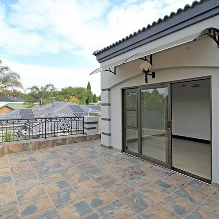 Image 7 - The Villas, Johannesburg Ward 32, Sandton, 1620, South Africa - Apartment for rent