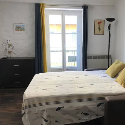 Rent this studio apartment on Rue Centrale in 06300 Nice, France
