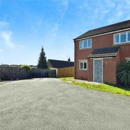 Buy this 3 bed house on High Road in Carlton in Lindrick, S81 9EA